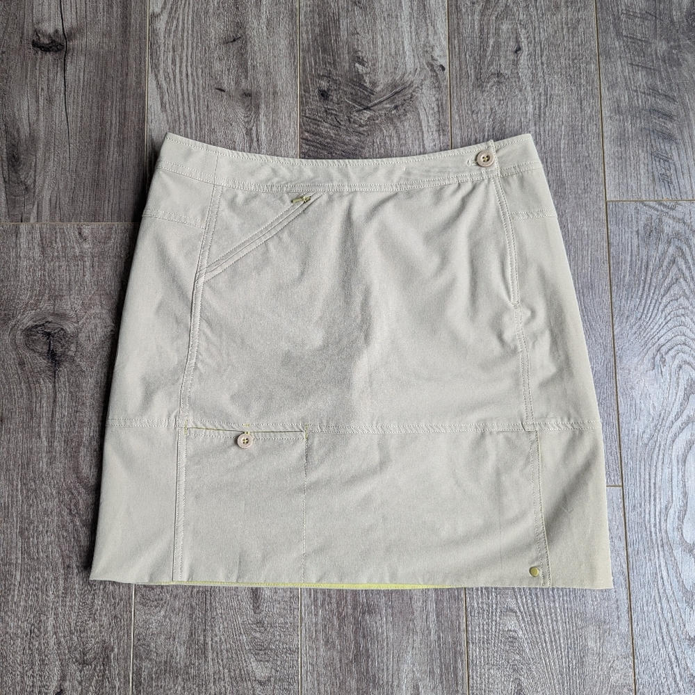 Eddie Bauer Sporty Skort Cream